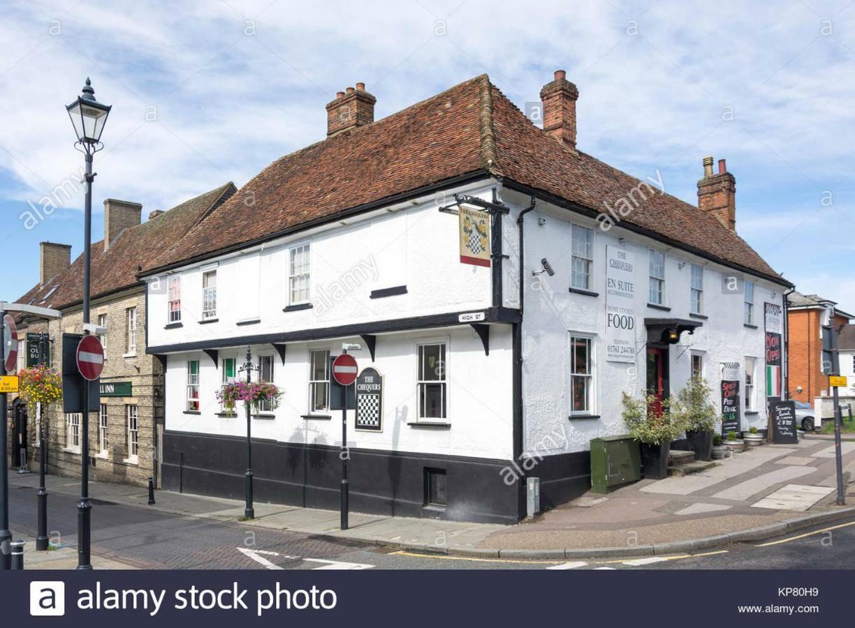 Bed and Breakfast The Chequers Royston  Exterior foto